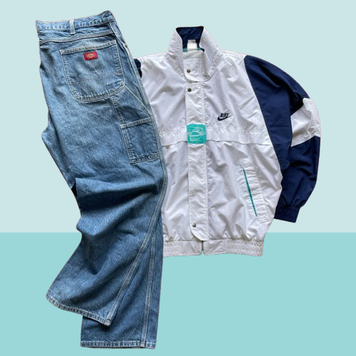 NIKE MYSTERY BOX - 2 PIECE